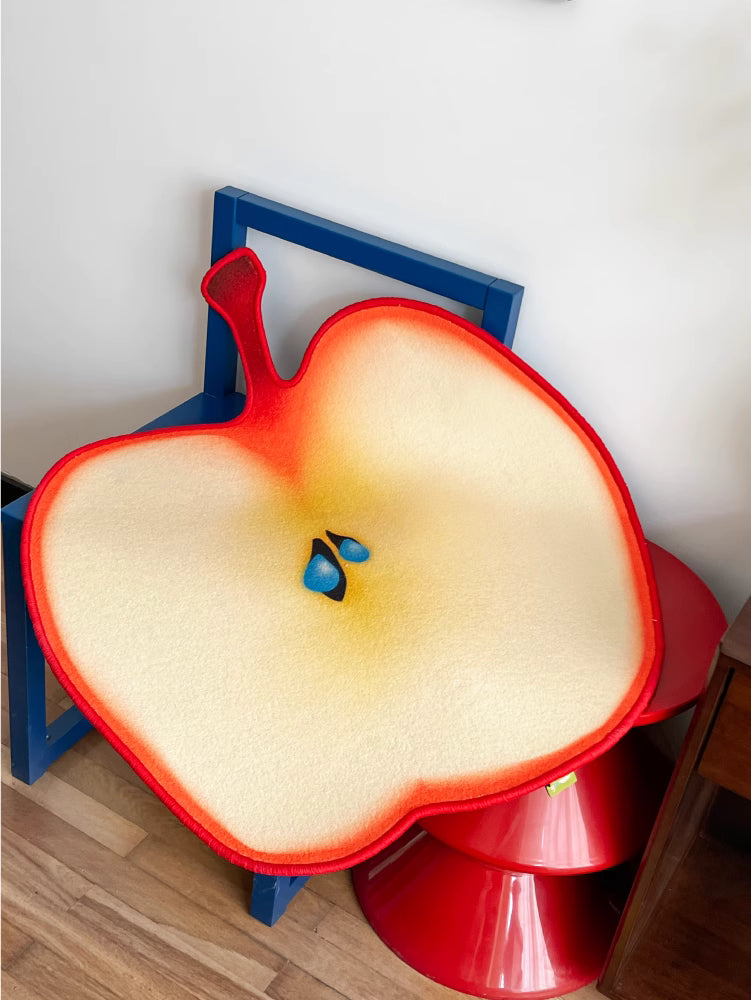 HooBin Apple Slice Rug