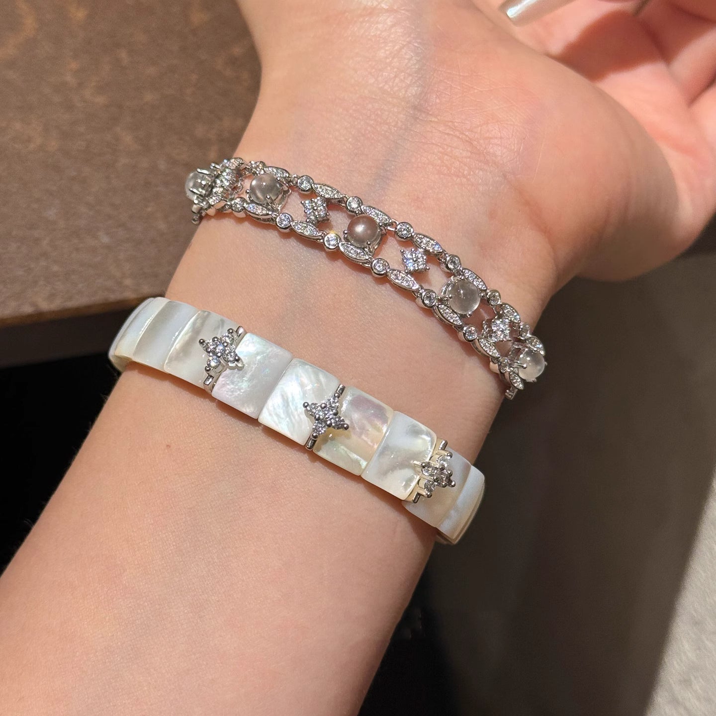 TEMAOROU Pearl Frost Bracelet