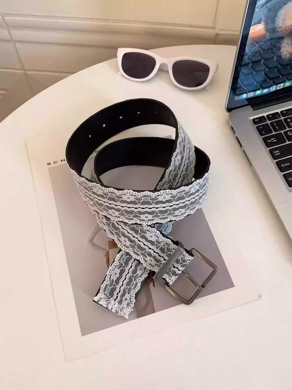Lace Buckle Trend Belt