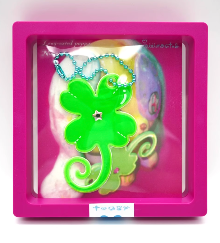 Kiiidsclub Lucky Glow Clover Charm