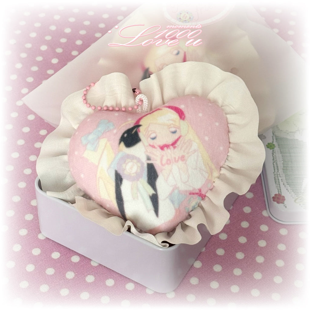 PiPOOxAFU Penguin Pals Keychain