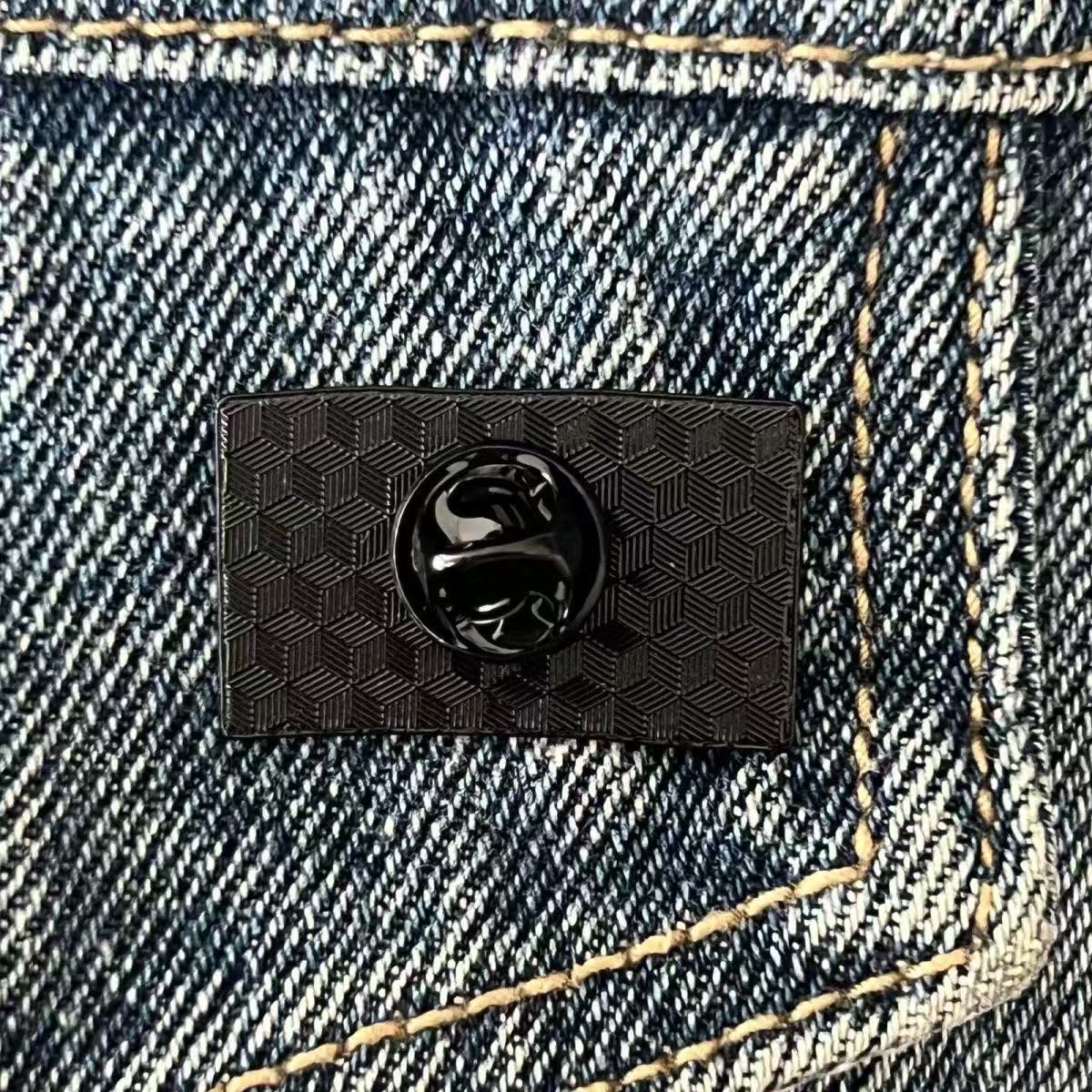 Sponge Dollar Brooch