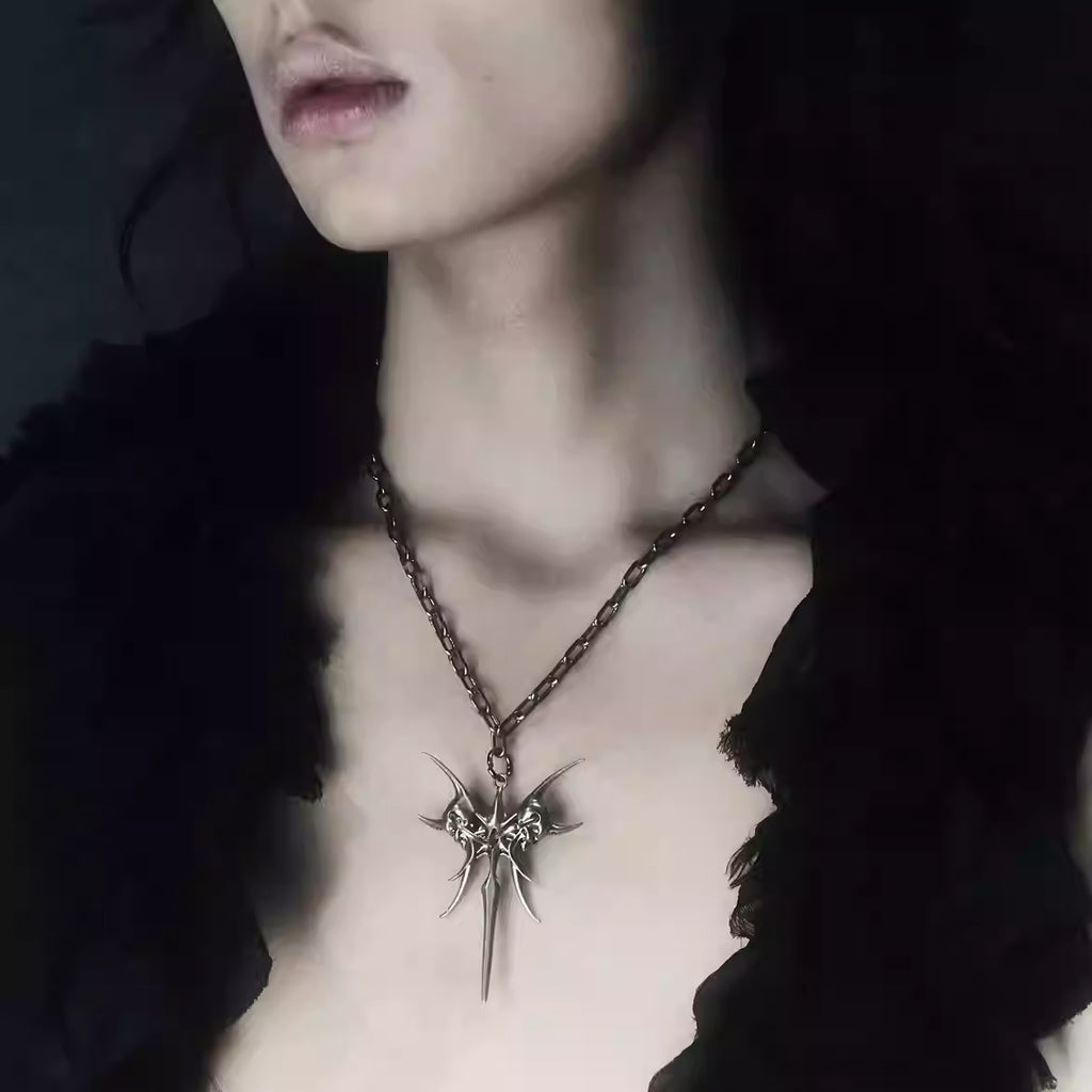 IIIMIII Skull Chain Necklace