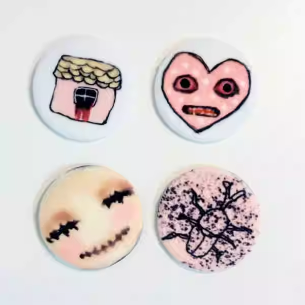 Pipoo Hysteria Plush Badges