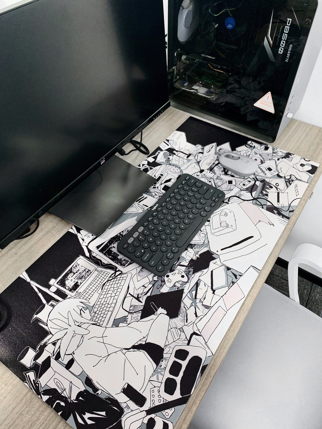PiPOOxMizhou Trash Maker Mouse Pad
