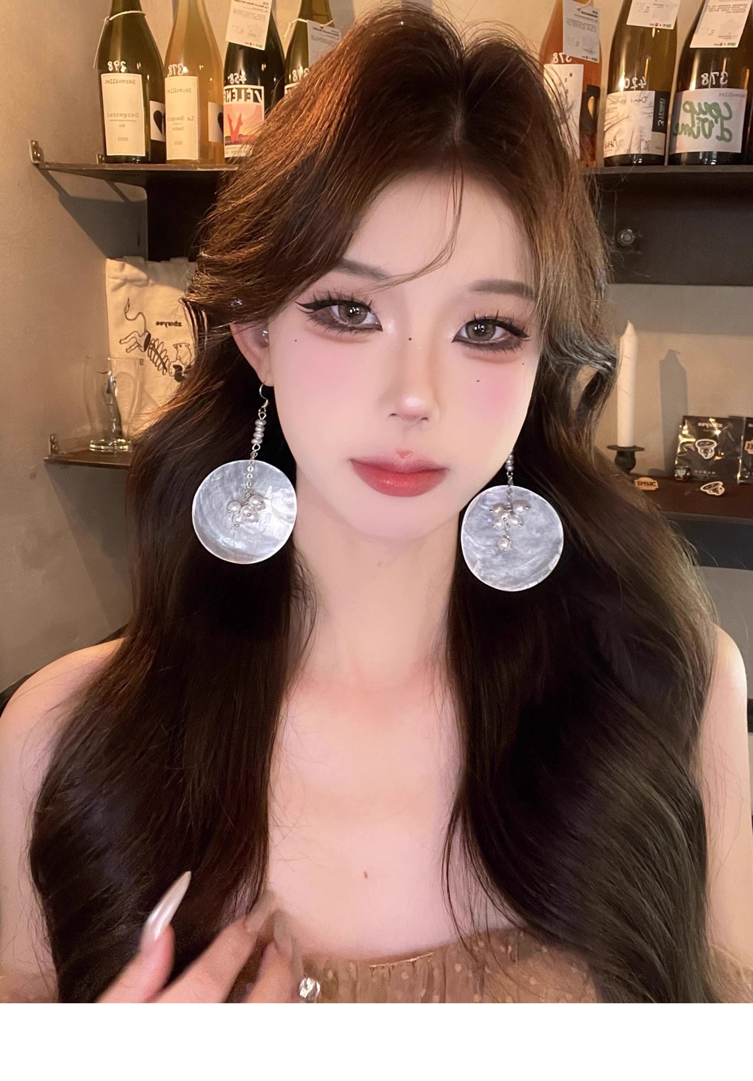 Shell Pearl Disc Earrings