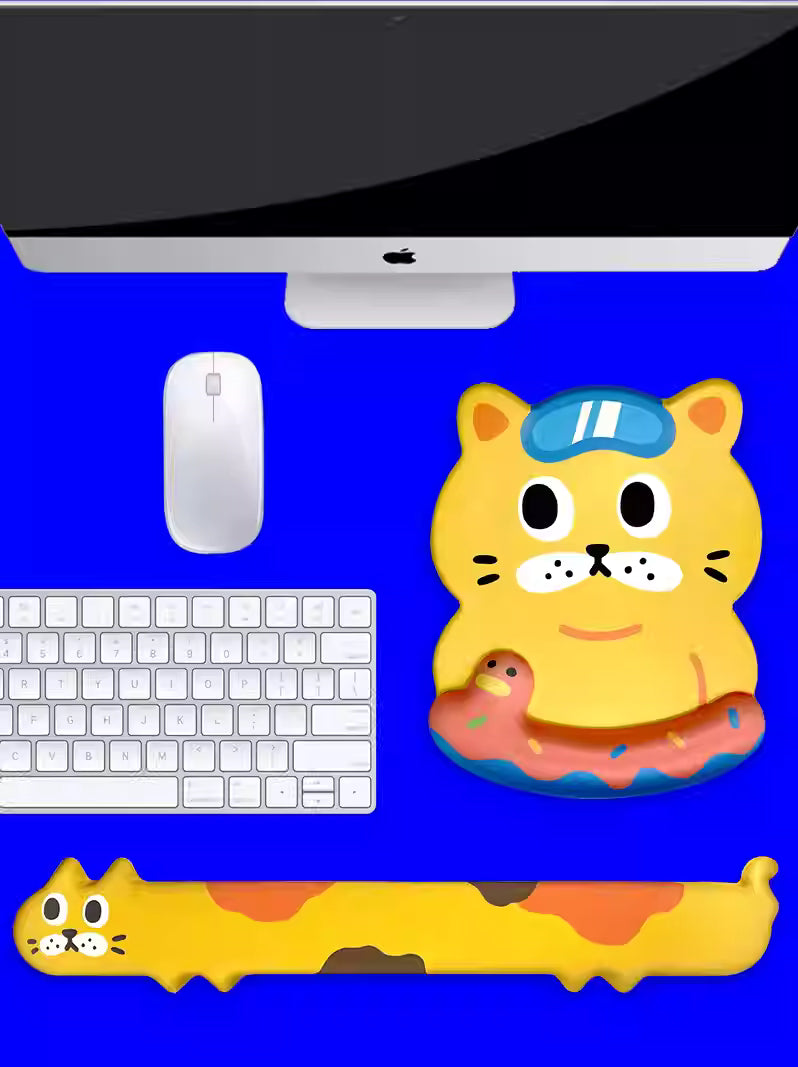 OIA Banana Tiger Wrist Rest