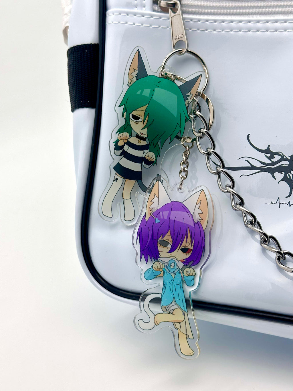 PipooxWarm Crystal Watching You Keychain