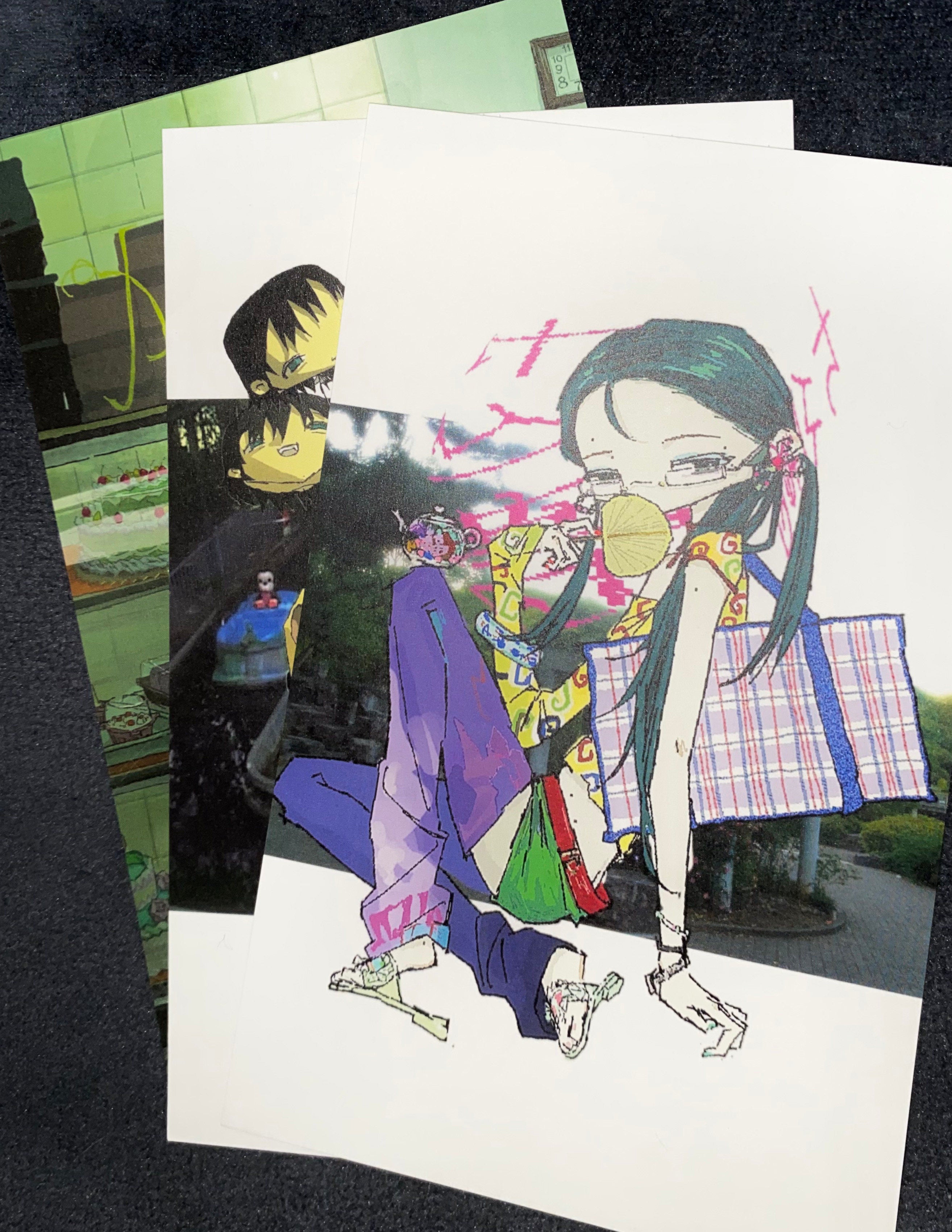 Pipoox7:45 Autographed Postcard