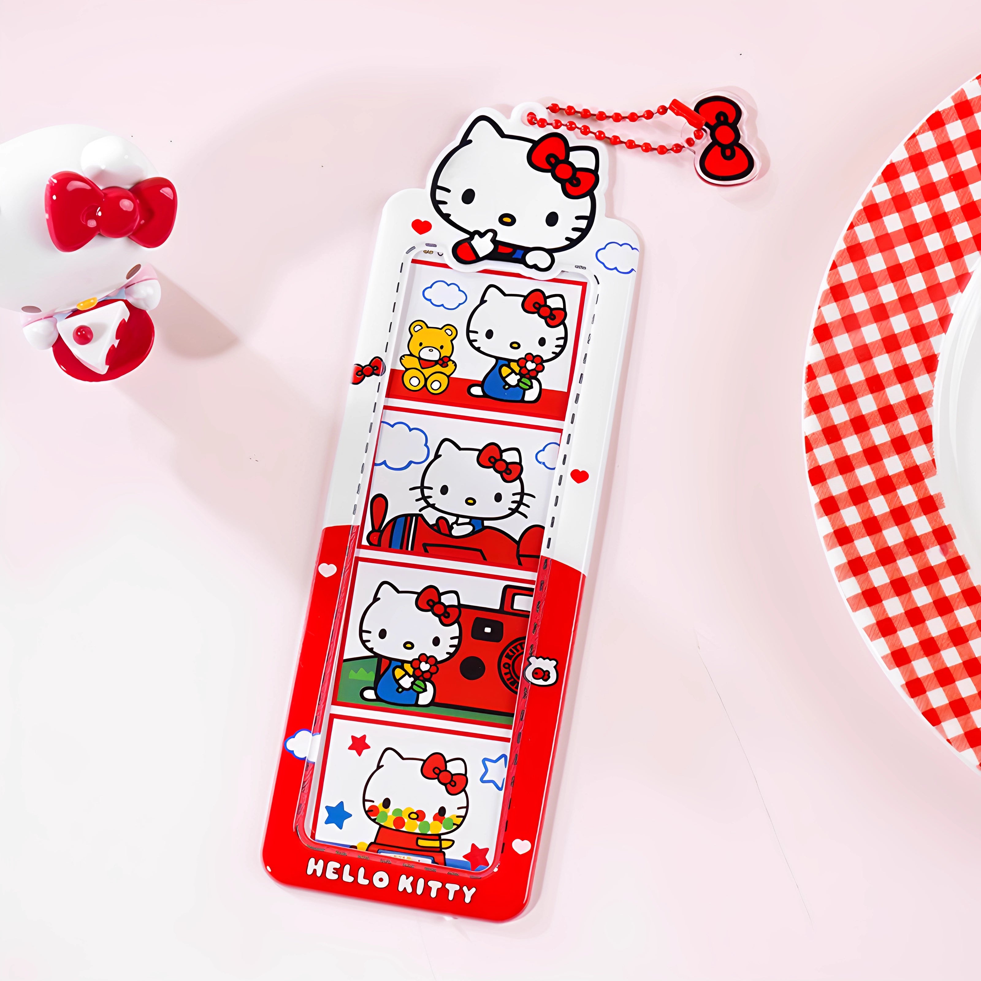 Sanrio Hello Kitty 4-Grid Card Holder