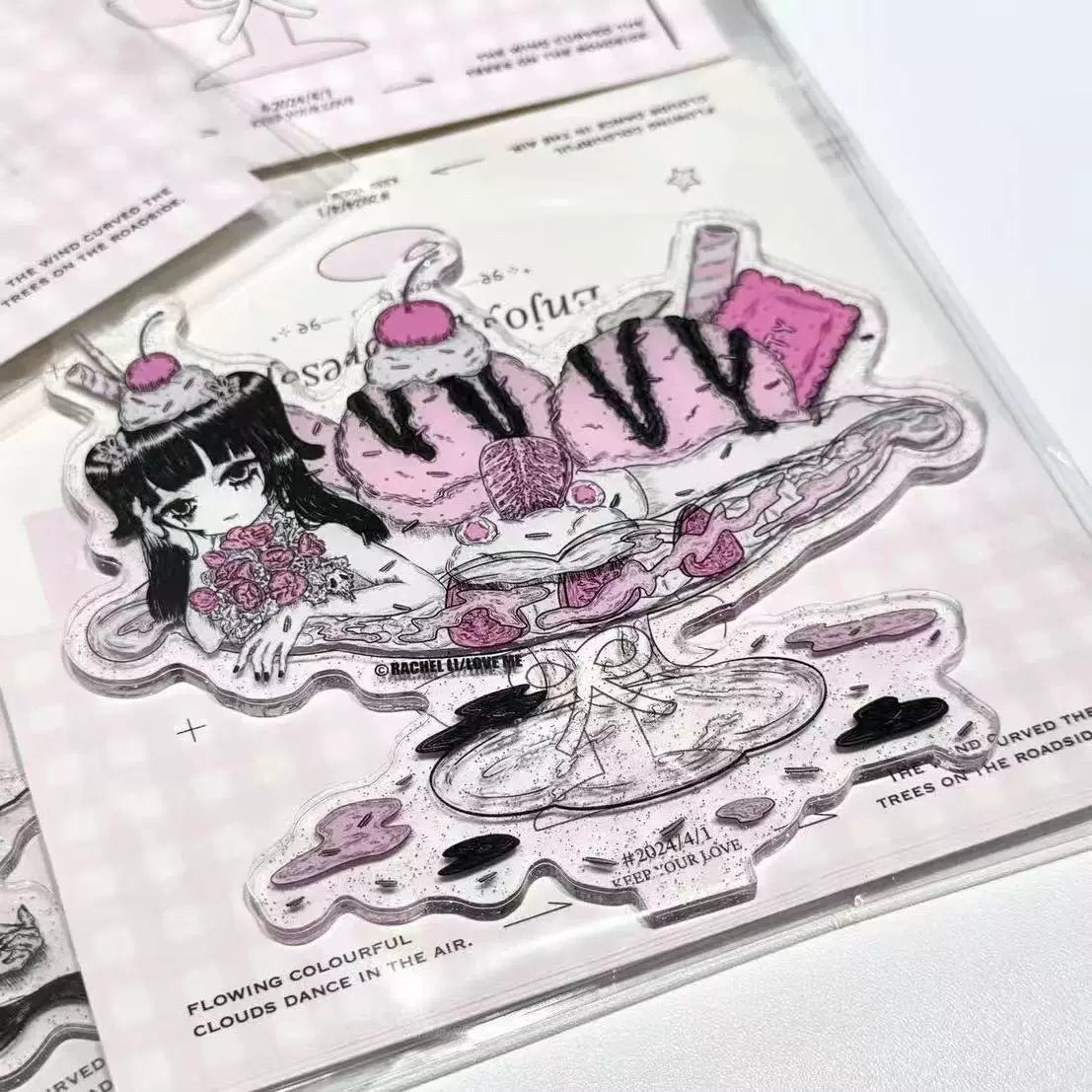 Pipoo Parfait Boat Standee