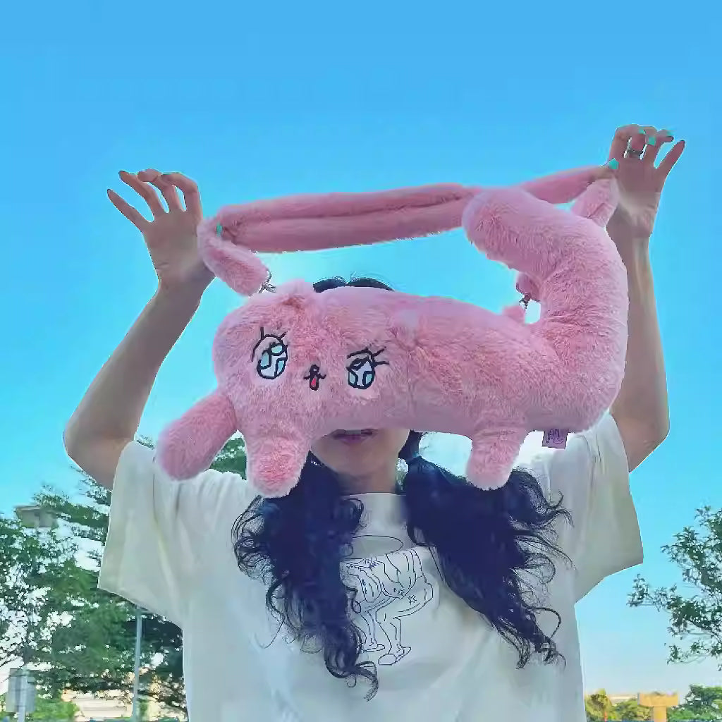 Manster species M.M.M. Kitty Plush Bag