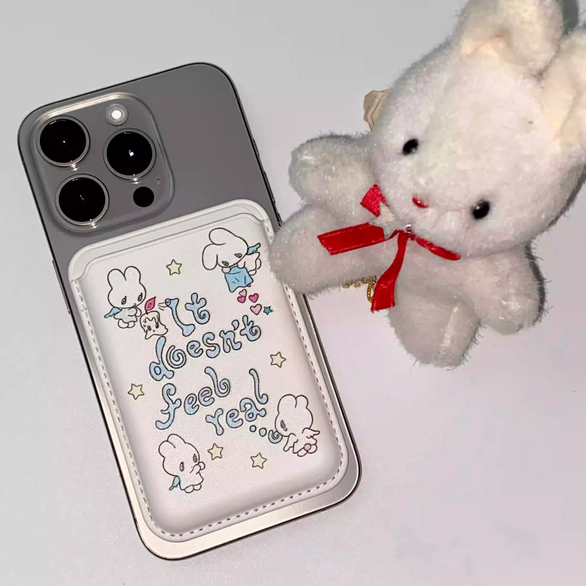 Sunonebird Angel Bunny MagSafe Card Wallet