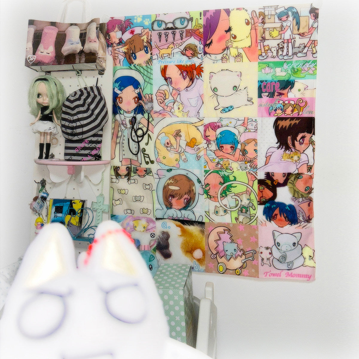 Sunonebird mimi love Tapestry