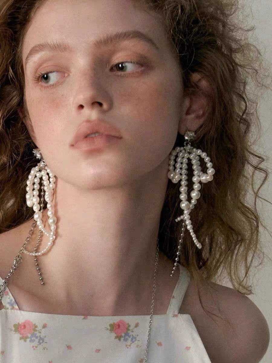Glam Bow Pearl Earrings