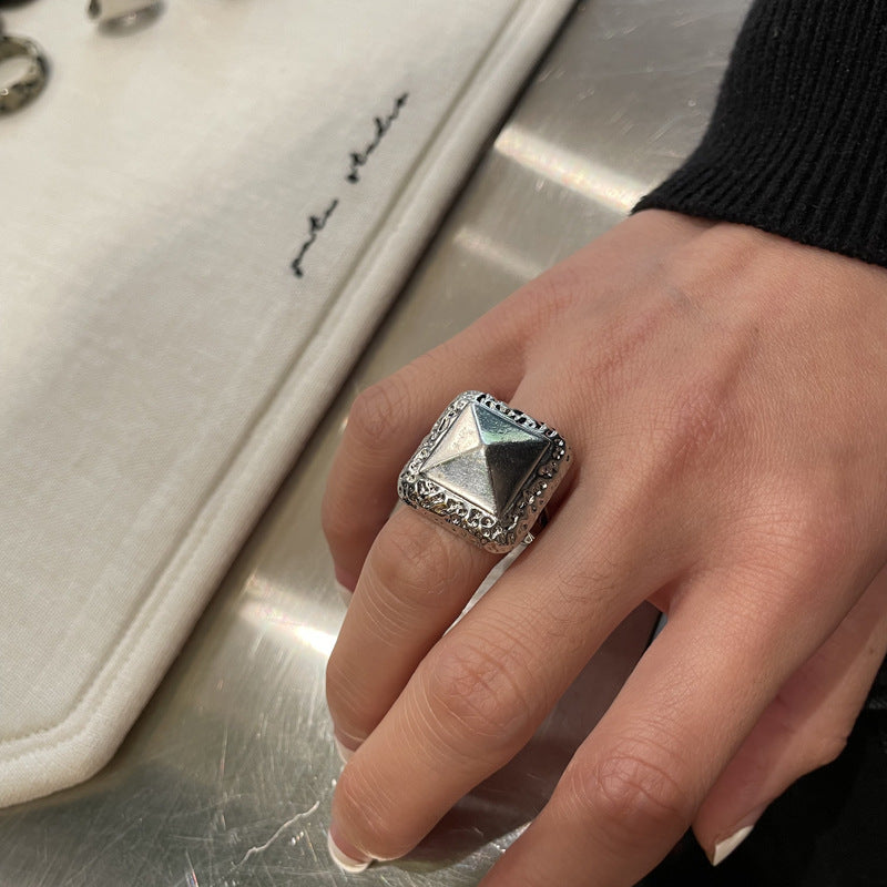 Geometric Ring