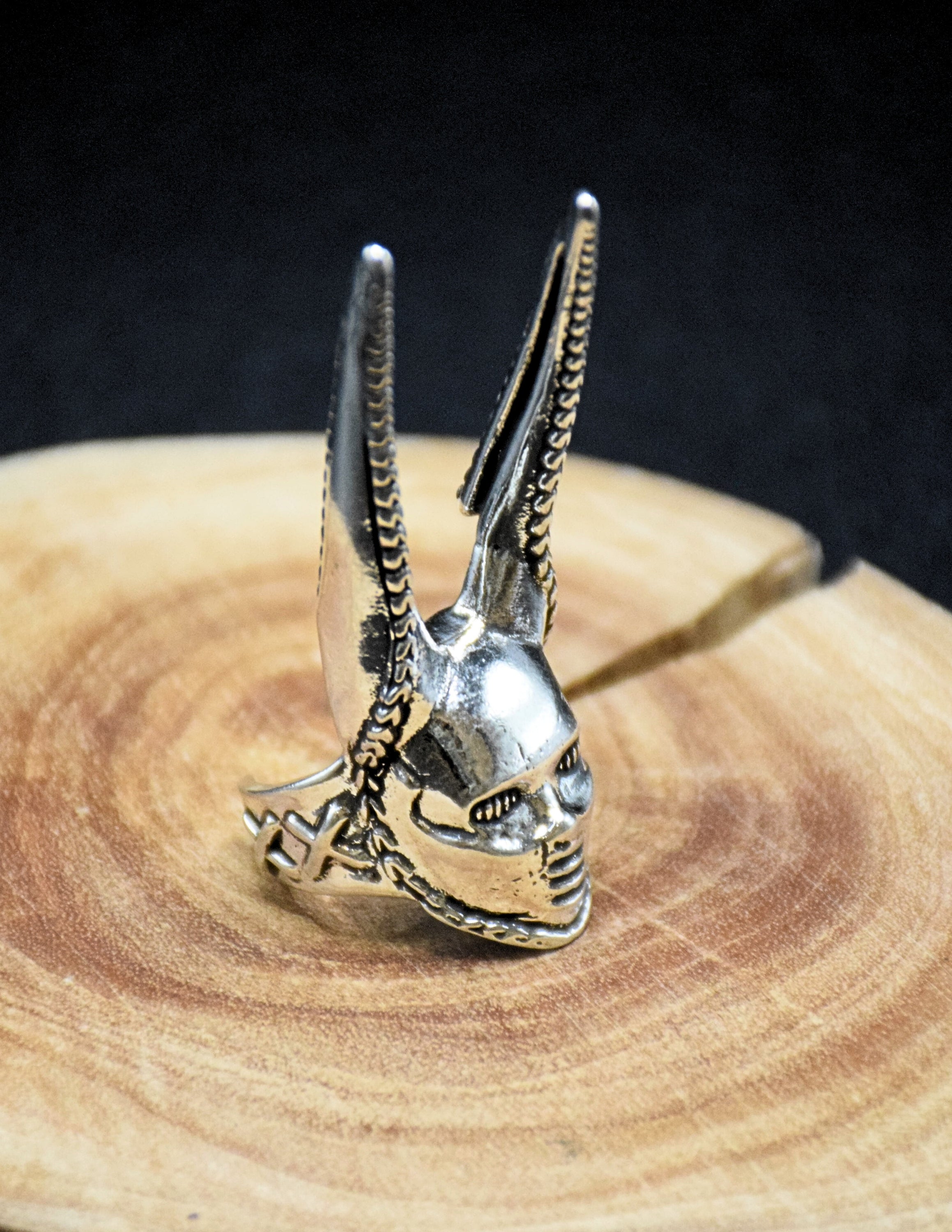 JOJO-Dirty Deeds Done Dirt Cheap Ring