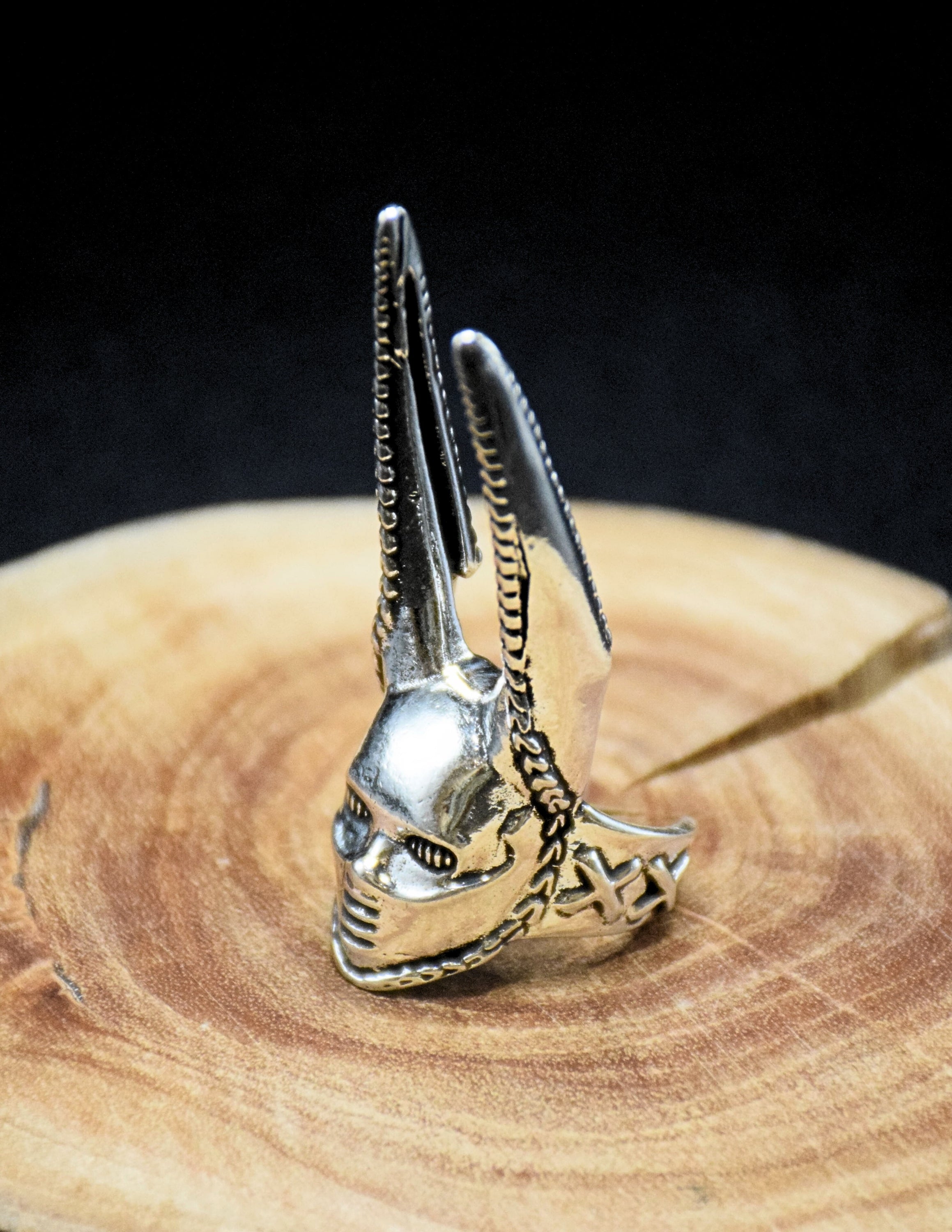 JOJO-Dirty Deeds Done Dirt Cheap Ring