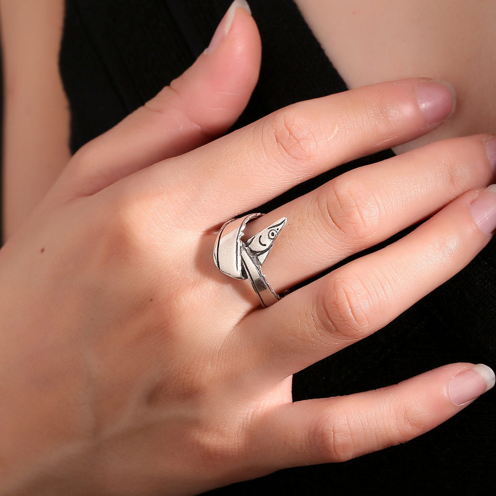 Twist Ribbonfish Ring