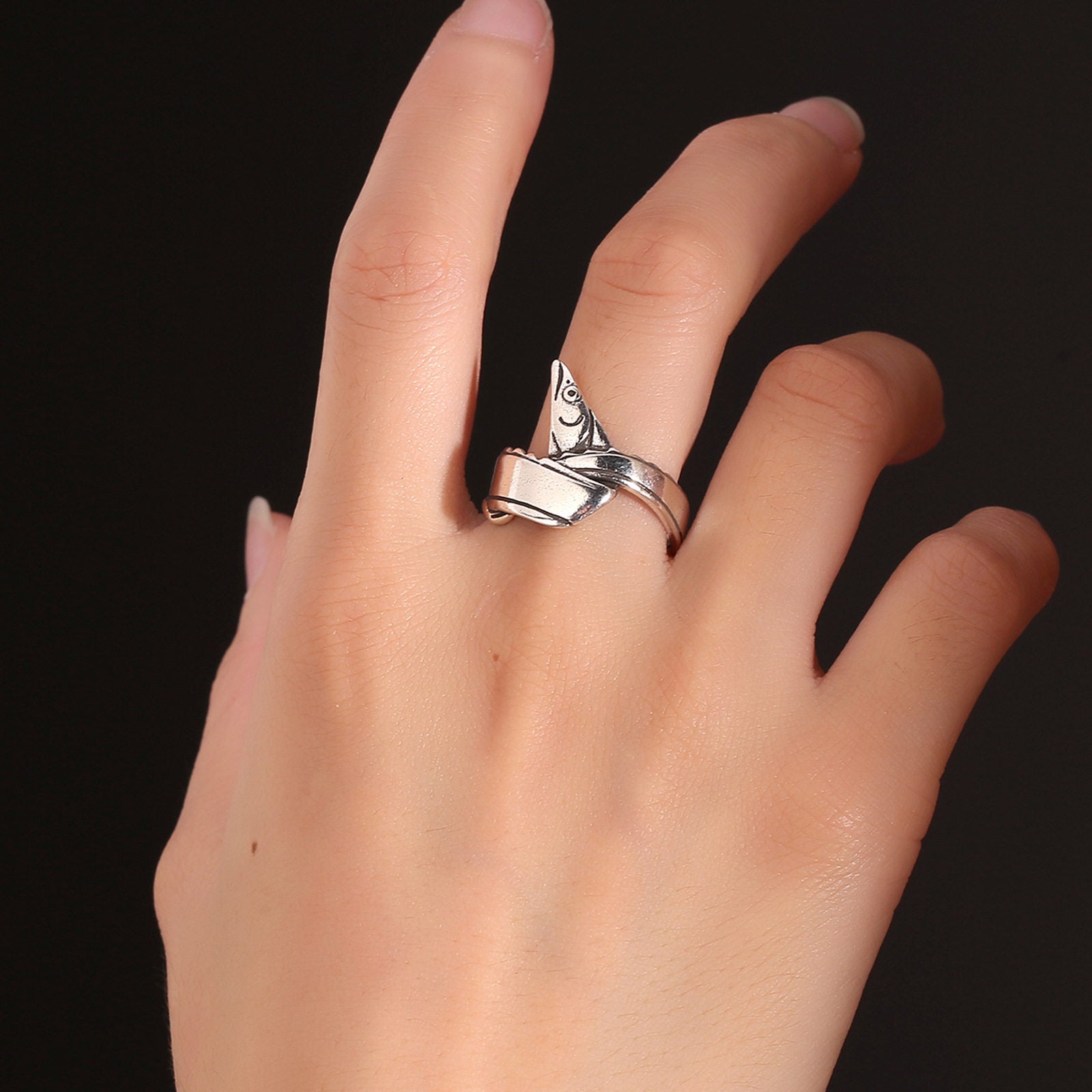 Twist Ribbonfish Ring