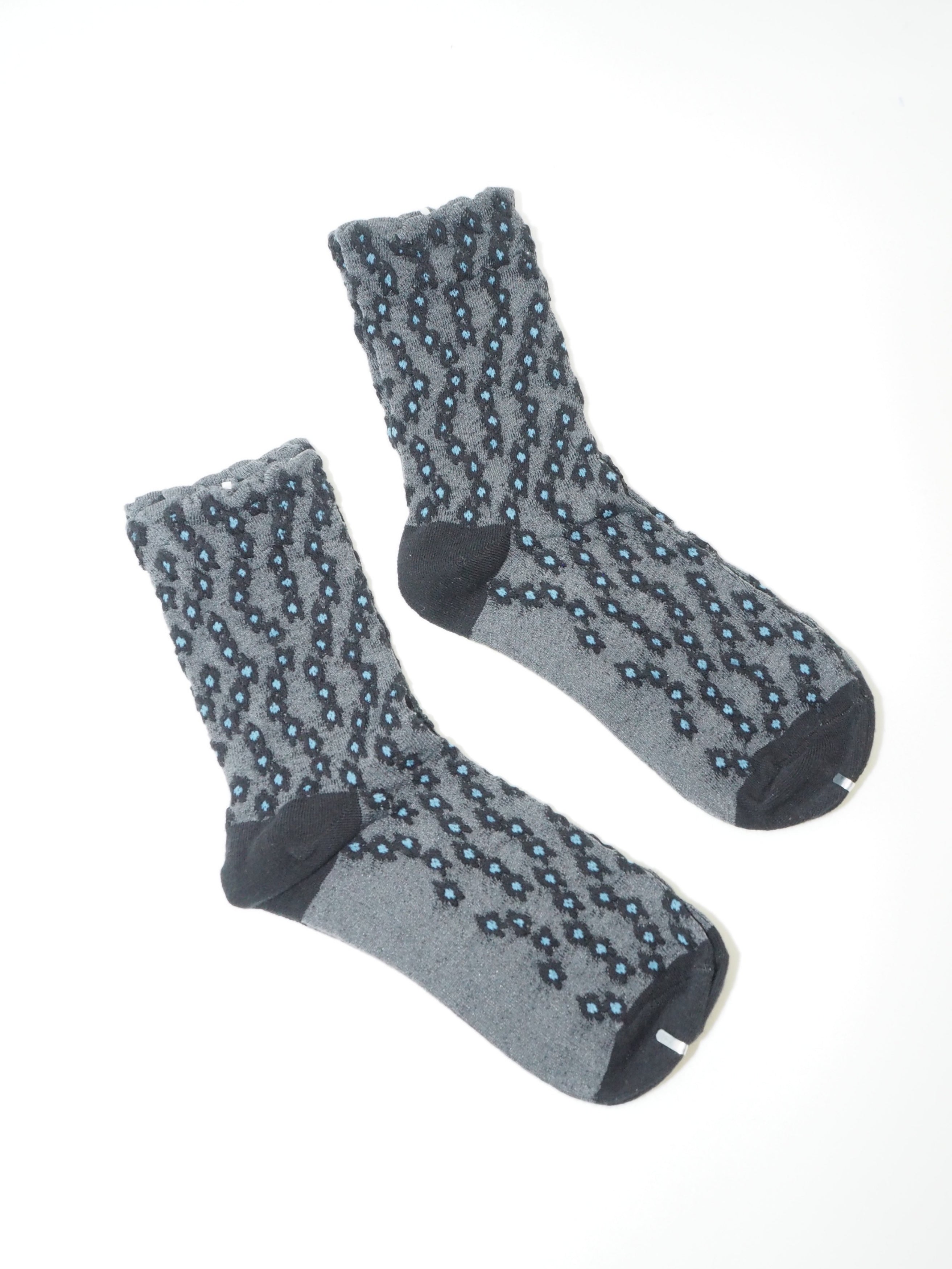 Textured Floral Knit Mid-Calf Socks