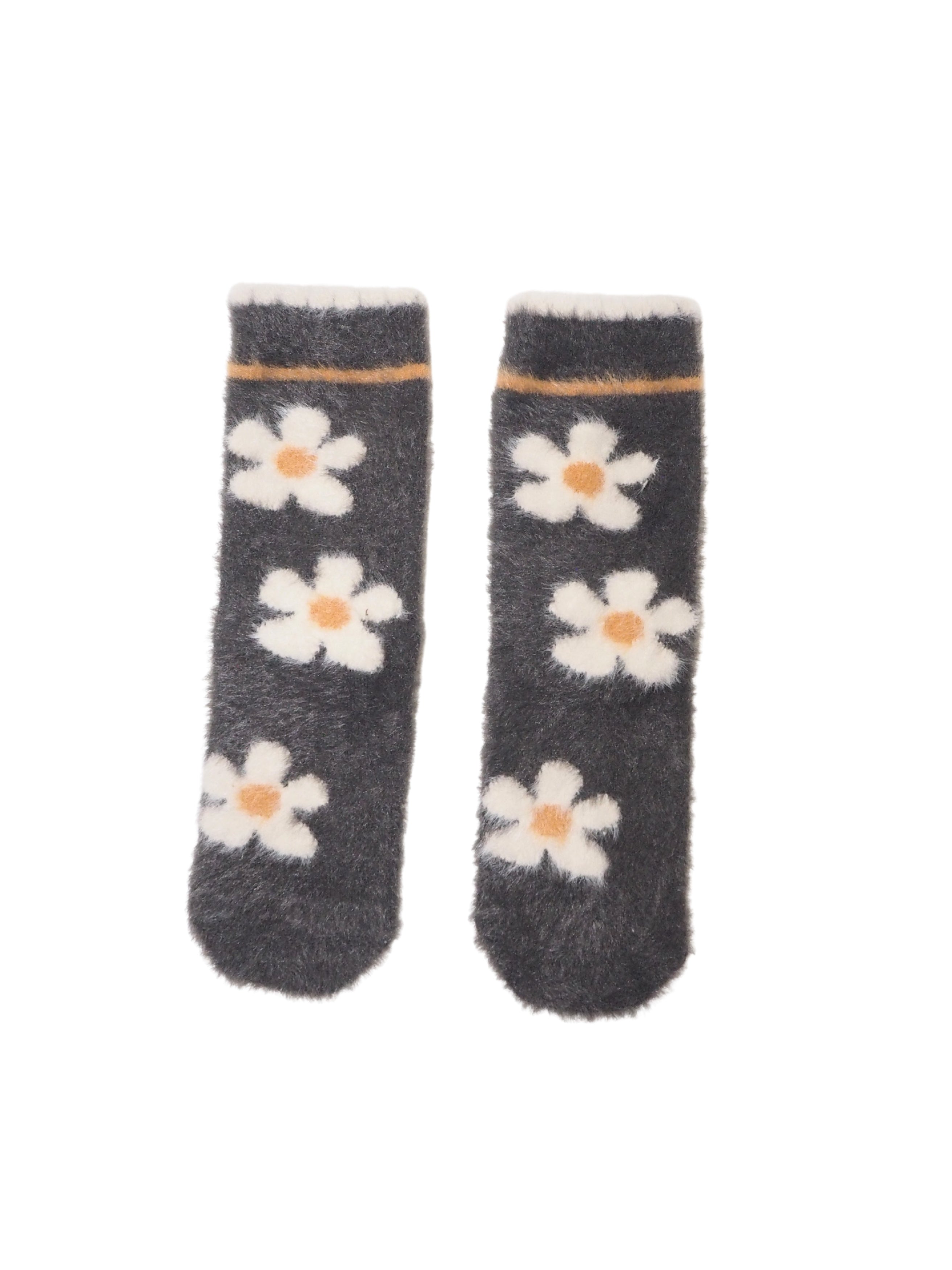 Plush Fuzzy Mid-Calf Socks – Gray Daisy Flowers