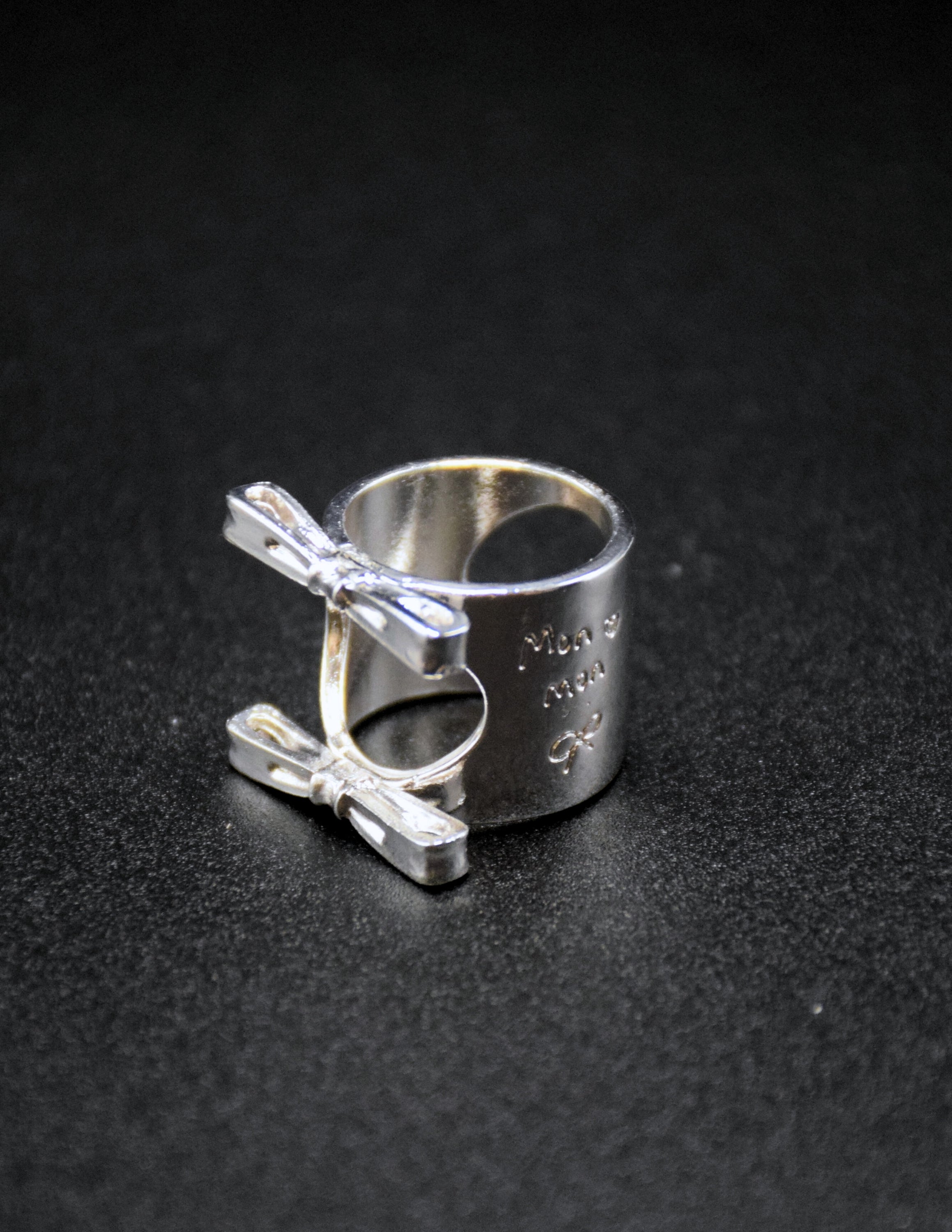 Mon Bow Ring