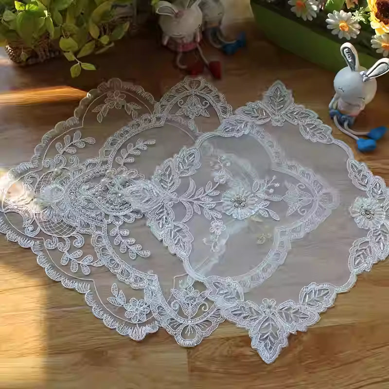 European Lace Pearl Table Mat