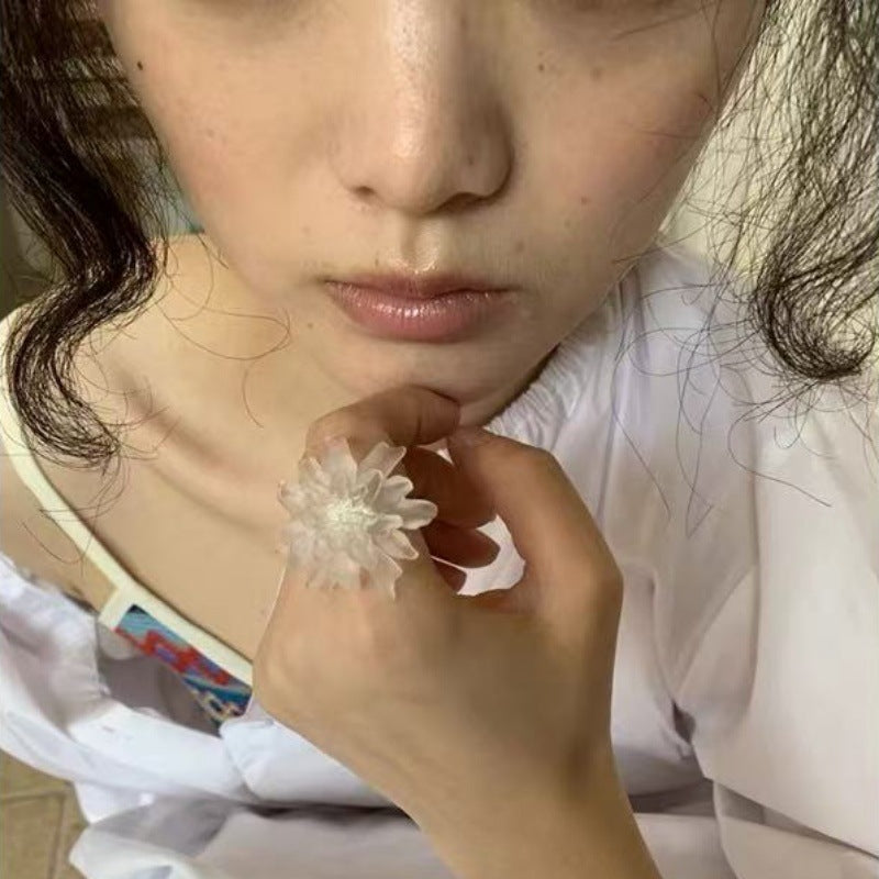 White Bloom Ring