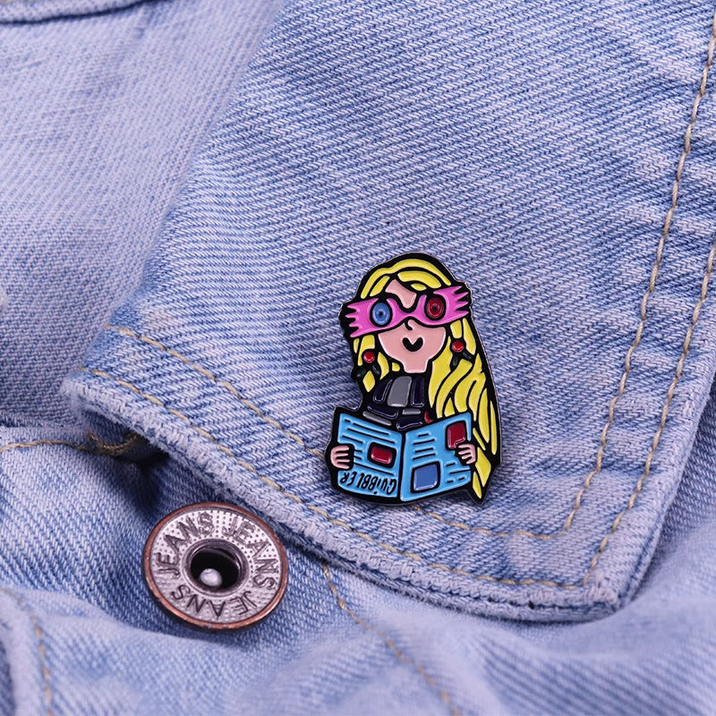 Luna’s Vision Pin