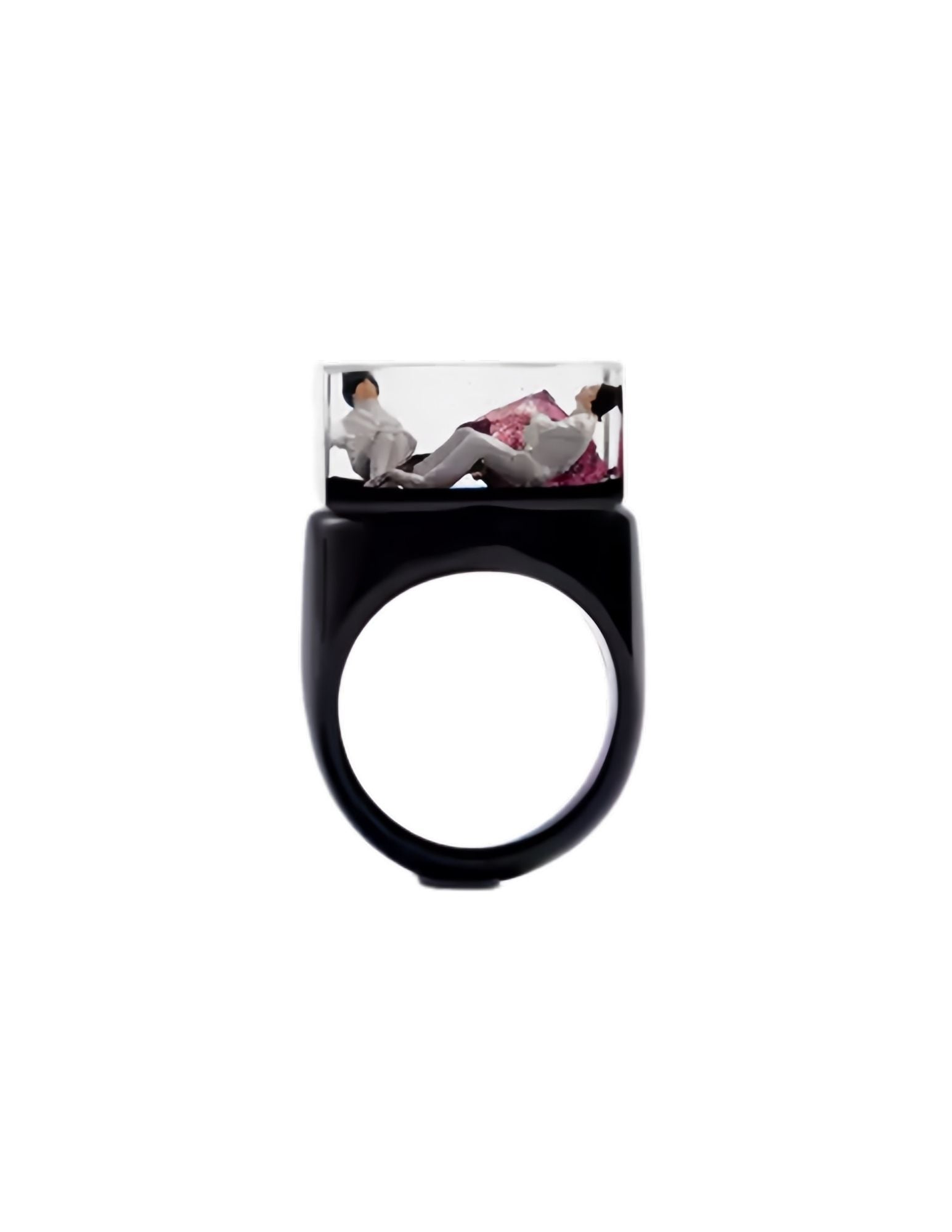 Tiny Room Ring