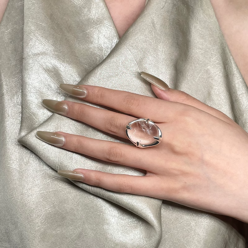 TwistClaw Crystal Ring