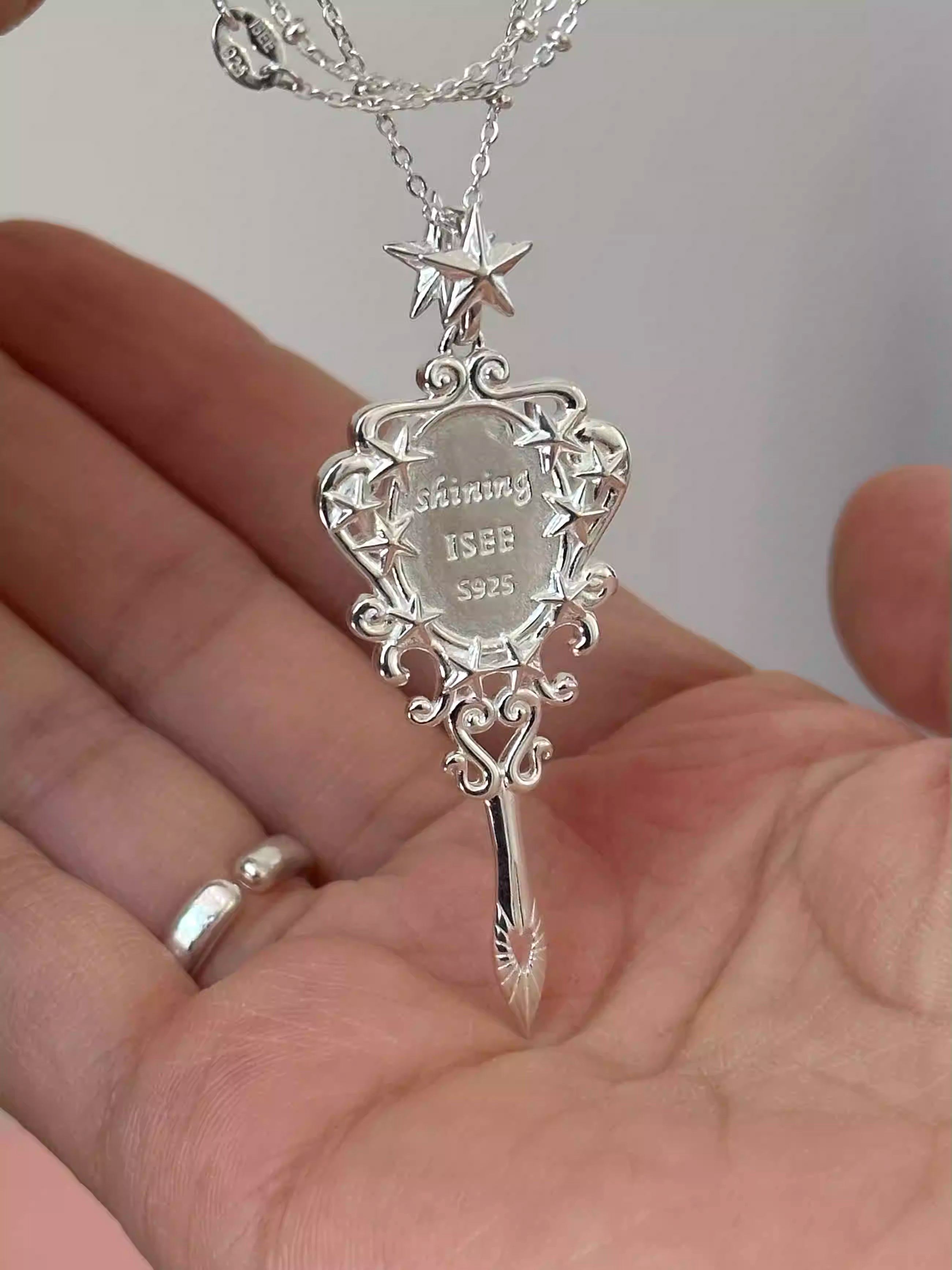 ISEE Starry Mirror Pendant Necklace