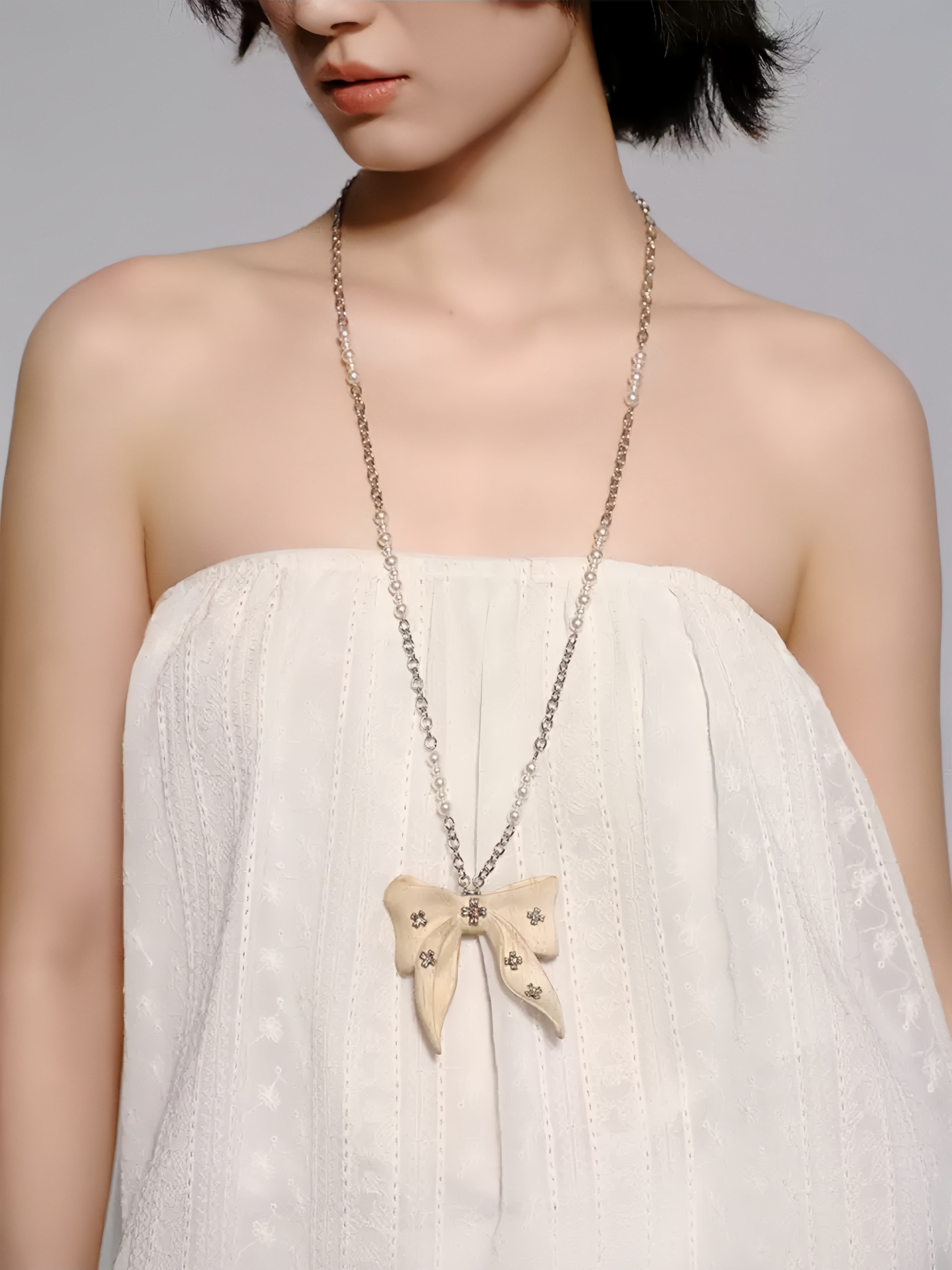 TOKOKKINO Starlit Bow Necklace