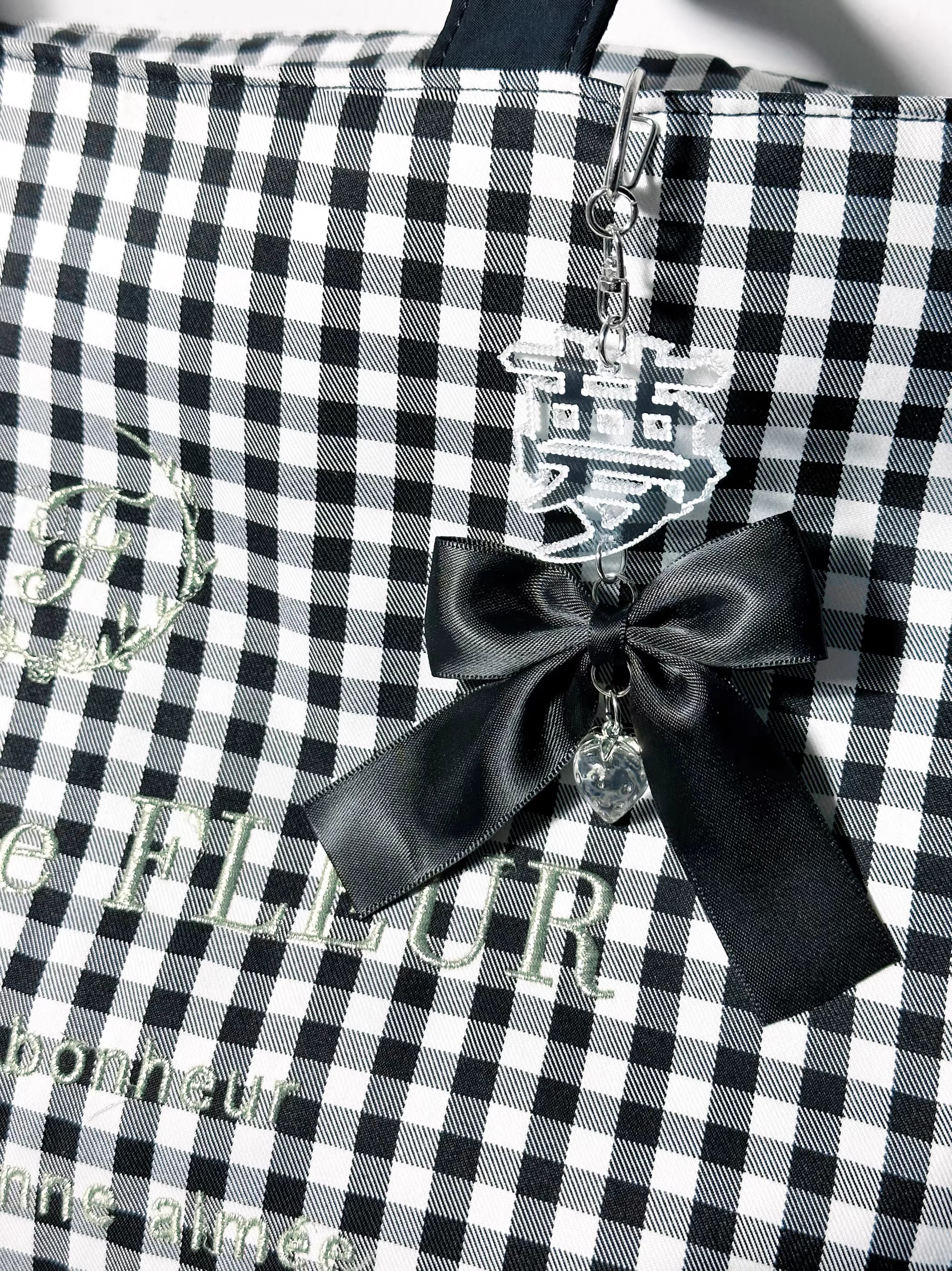 pipoo Yume Keychain/Bag Charm