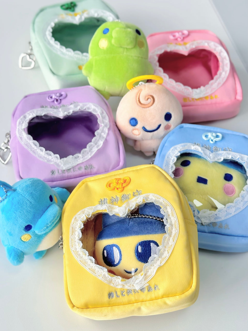 Pipoo SPINNS Oshi Charm Bag