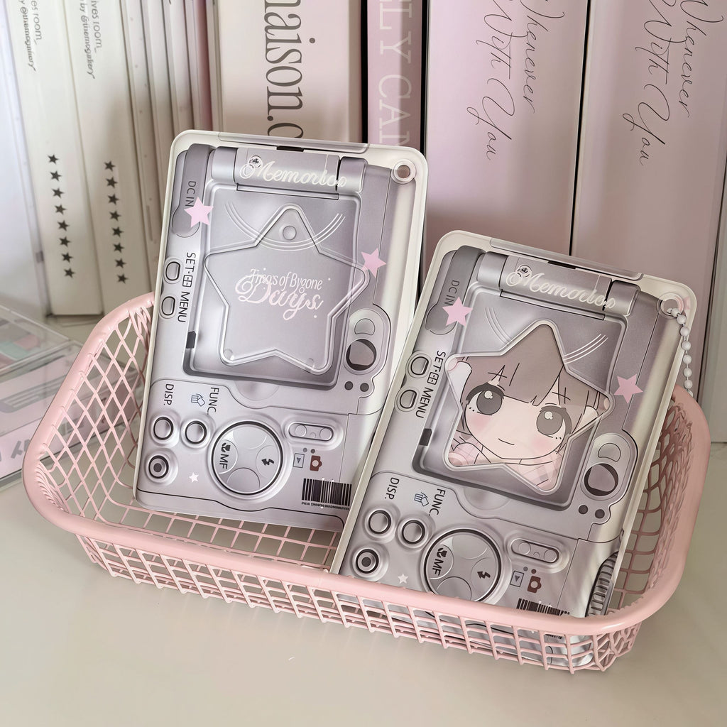 Retro Camera Star Card Holder