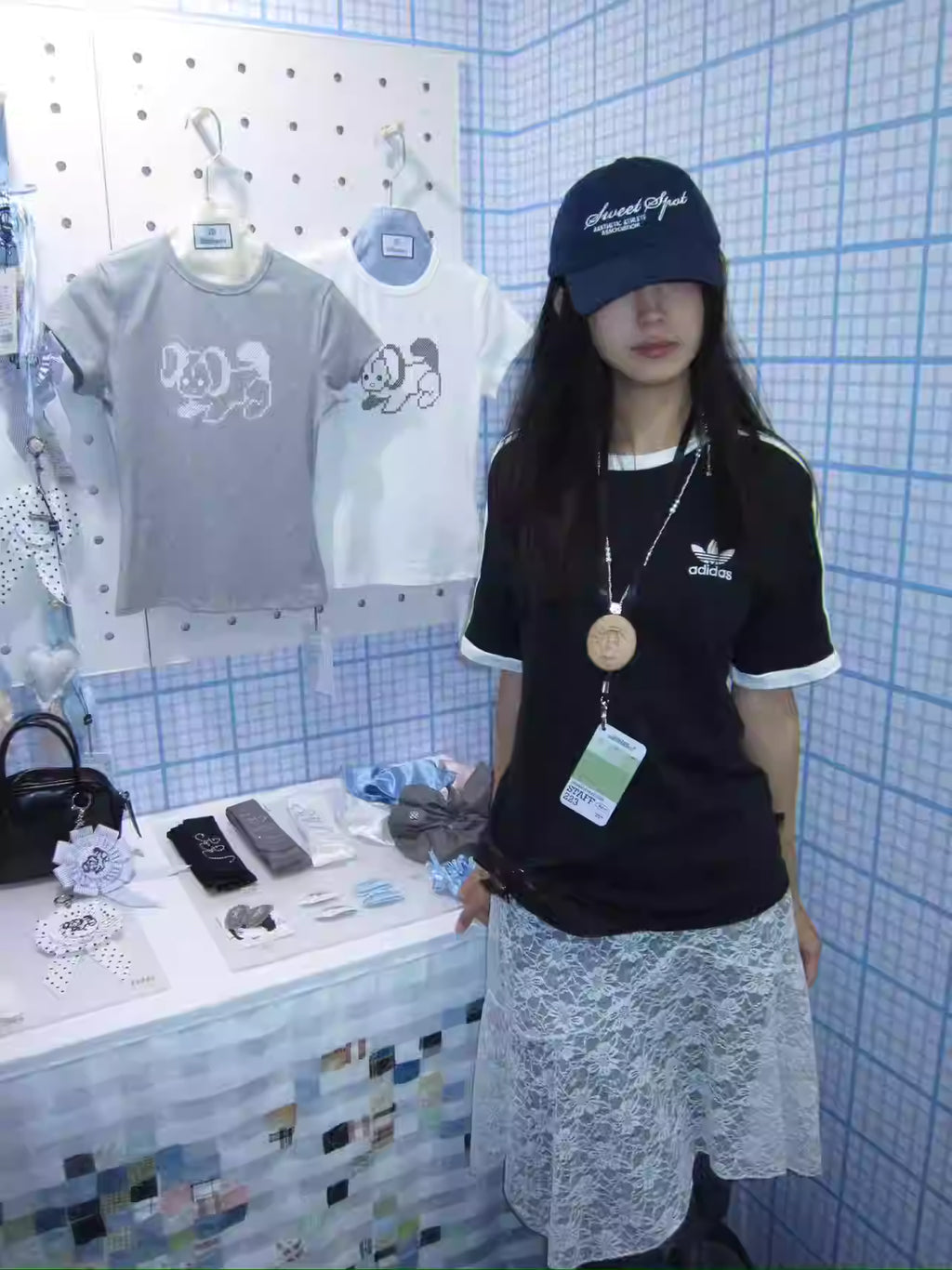 33Slipppers Tearful Eye Charm Necklace