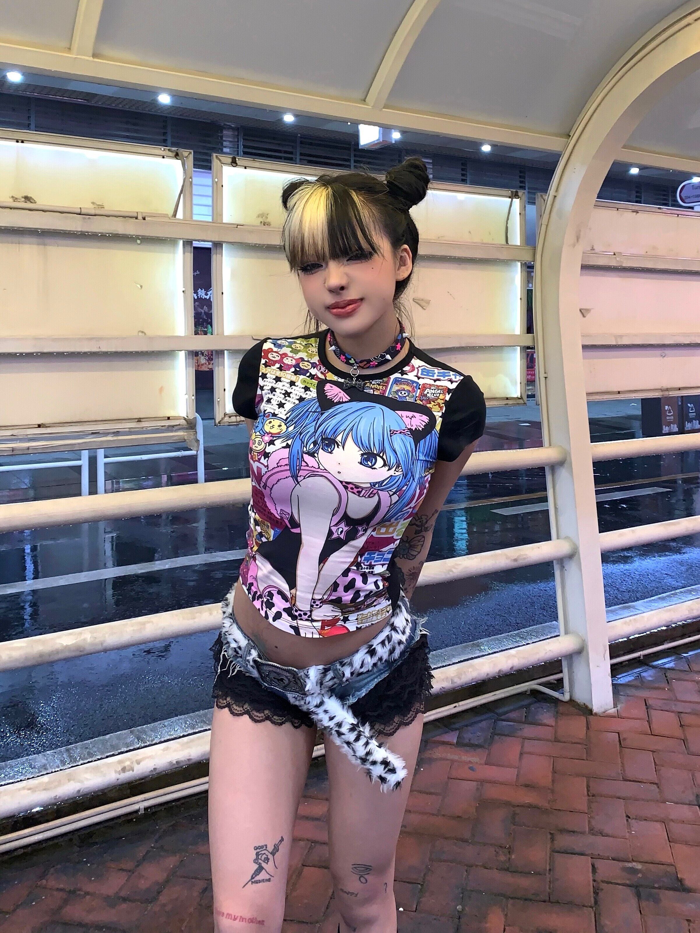 cartoonbox Retro Showa Manga Tee