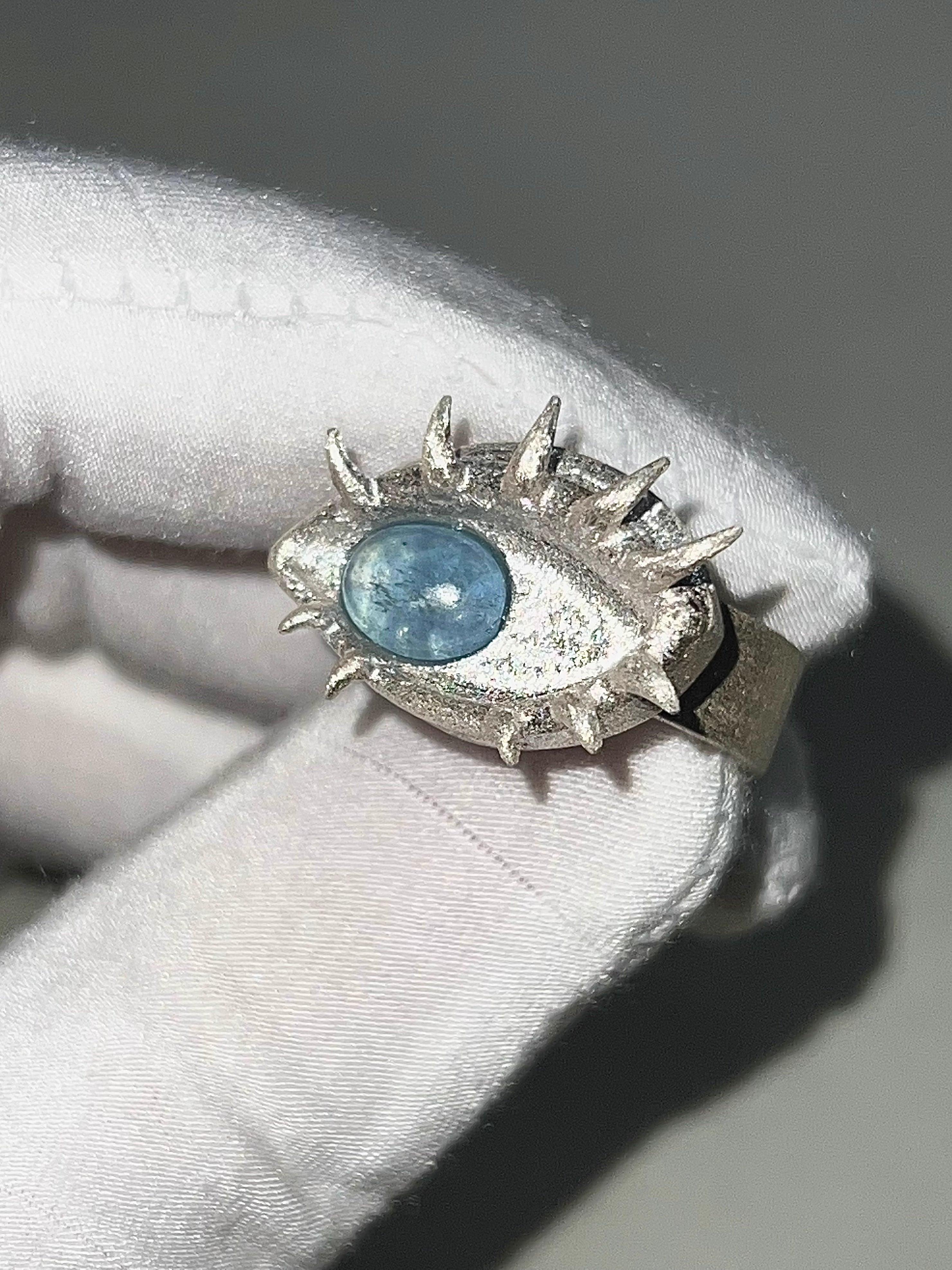 WENQI STUDIO Blue Gaze Ring