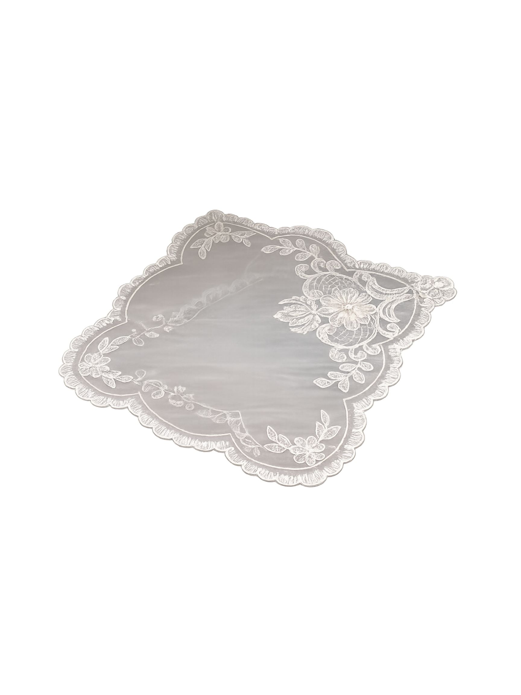 European Lace Pearl Table Mat