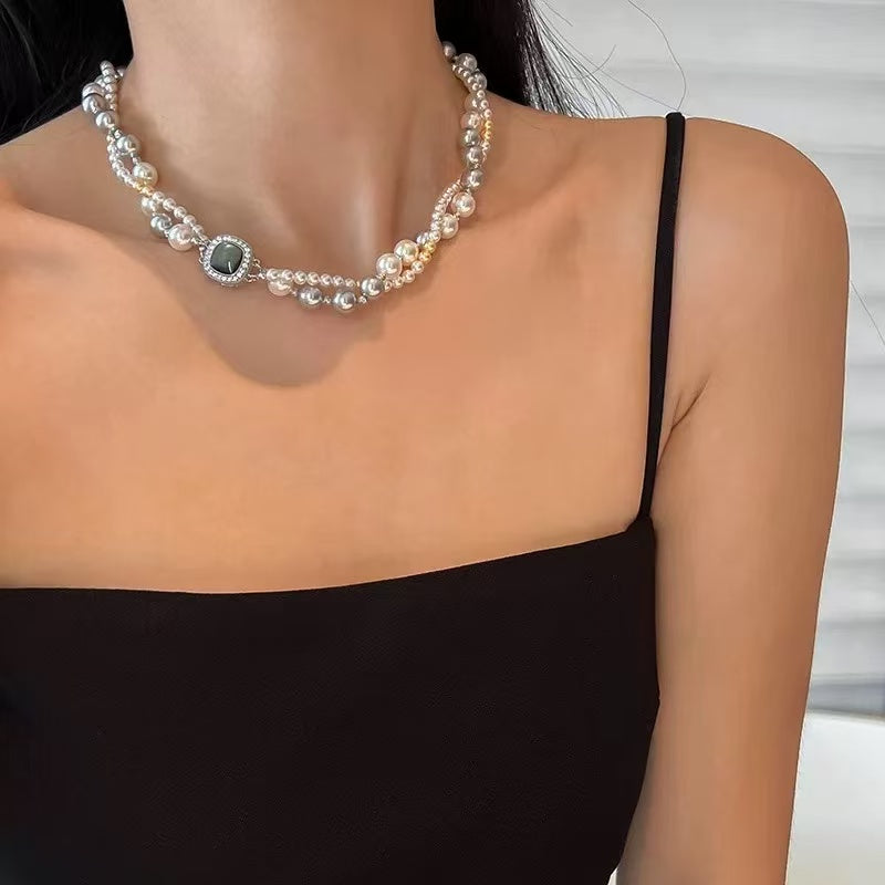 Dance Weliedon Eclipse Gem Beaded Choker