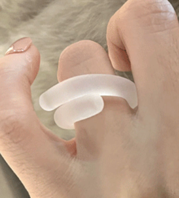 Cloud Curve Ring